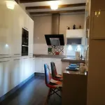 Modern Apartment In Seville With Air Conditioning 55 M²